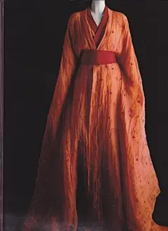 中国的汉服——艳丽而不媚俗，朴素而不暗淡
