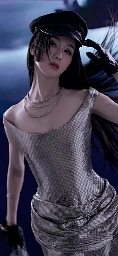 美女壁纸～陈都灵，这身bling...@霁枫壁纸的动态