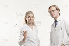 三个臭皮匠，顶个诸葛亮