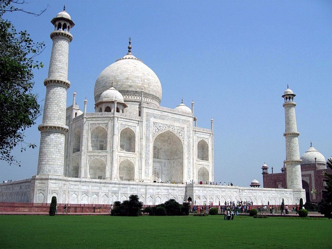 Agra Taj Mahal archi...