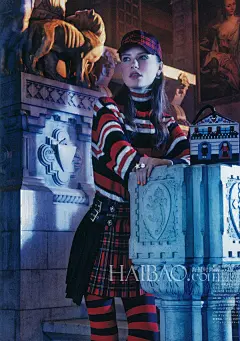 【图】霍格沃茨的新童鞋！琳赛·威克森(Lindsey Wixson)等三位超模演绎《Vogue》杂志日本版2013年10月号时尚大片_第6页_时尚杂志_海报时尚网