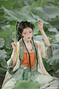 #芥子记##新品图透##汉服上新#
接天莲叶无穷碧 映日荷花别样 “绿”
宋褙【清荷】7.19日夏日盛开～

喜欢的姐妹记得先+ 藏哦！全套预估到手400不到！
上当天更有️200-20 入手全套配饰
+关 @ 两位‍♀️ 揪一位送【外褙】...展开全文c