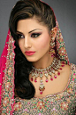 indian bridal makeup and jewelry