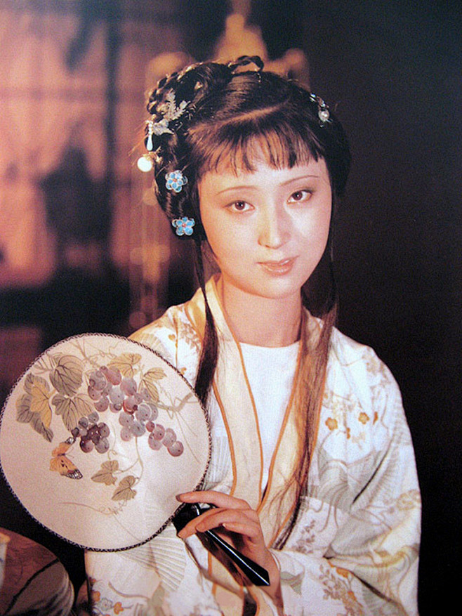 87版红楼梦陈晓旭饰林黛玉定妆照