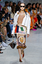 Marni Spring 2019 Ready-to-Wear Fashion Show : The complete Marni Spring 2019 Ready-to-Wear fashion show now on Vogue Runway.