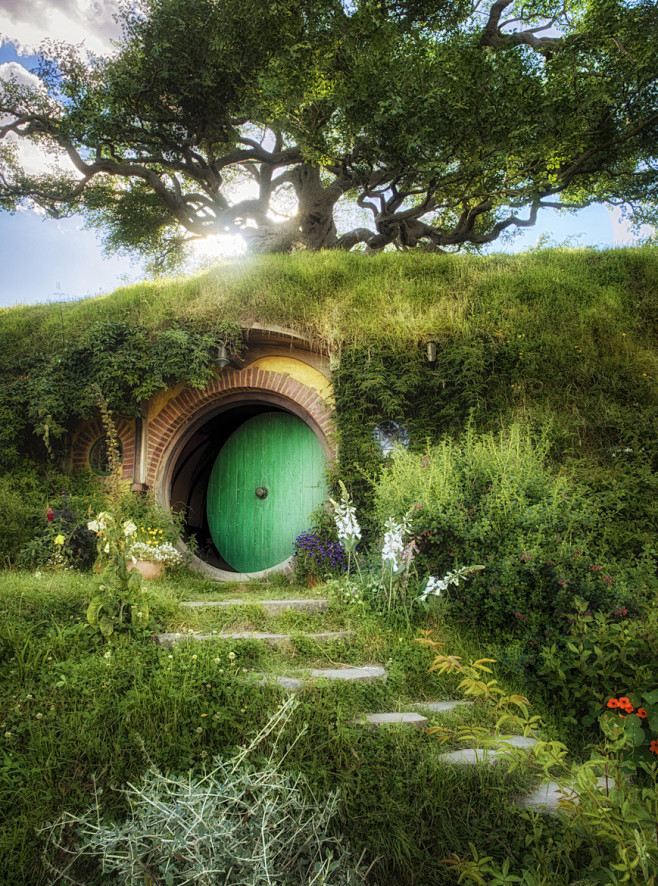 Photograph Bag End -...