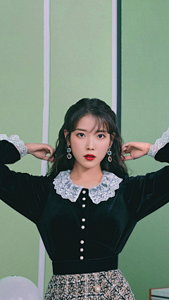 迷人的姑娘采集到明星集