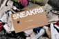 SNEAKRS : SNEAKRS is a limited edition sneakers, clothing and accessories marketplace. A community where members have access to news, content and the best products in the world. The project communicates 4 axes: the streets as the place where streetwear wa