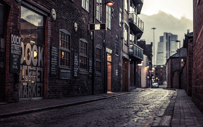 Alley Leeds bar citi...