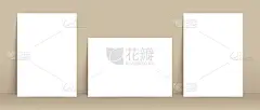 白色海报模型站在棕色墙壁附近的地板上。空白画布模型设计
