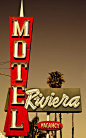 汽车旅馆招牌设计（Motel signage）