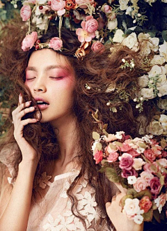 阿吉哆采集到花之女