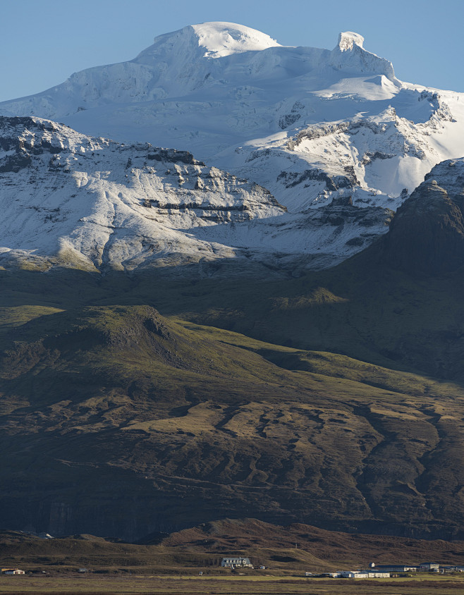 Iceland Mountains (7...