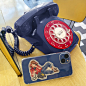 十字绣 手机壳 l-histoire-des-dames-du-telephone.jpg,344x344 像素