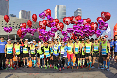 刘小小闹闹闹采集到run