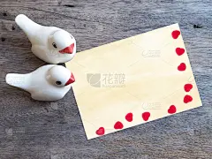 一对陶瓷爱情鸟