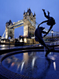 Tower Bridge seen from London Fountain
从伦敦喷泉塔桥看到