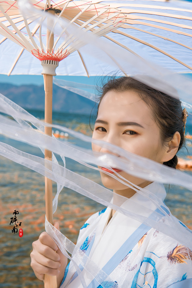 2019年12月份在云南抚仙湖拍的古装照...