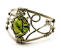 Wire Wrap Cuff Bracelet with Prehnite stone by hyppiechic@北坤人素材