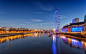 英国伦敦眼紫色摩天轮城市风景图片