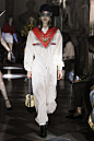 Gucci Resort 2020 Fashion Show : The complete Gucci Resort 2020 fashion show now on Vogue Runway.