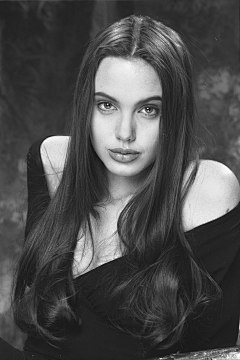龙行天下2017采集到Angelina Jolie