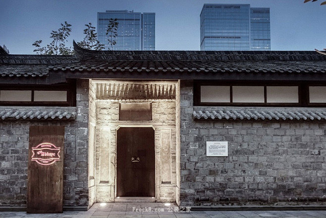 西餐厅建筑门头设计