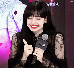 雾里愛采集到lisa