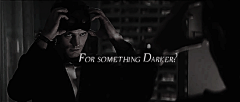男声娇喘预警由#Dakota Johnson#与#Jamie Dornan#主演的电影#五十度黑#先导预告片及首张正式海报公开LFifty Shades Darker 先导预告-影视原声 高清... ！总裁给小白兔戴上面具，are you ready for something darker?这次的BGM换成了男声的慢版《Crazy In Love》,最后的喘息真是情欲气满满 坐等完整预告！