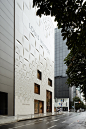 Louis Vuitton Matsuya Ginza Facade Renewal / Jun Aoki & Associates 4935218