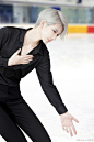 #YURI!!! on ICE# #冰上的尤里#  Victor Nikiforov cos ||维克托：PO主  摄影：@神子微操 后期：@脱线熊猫  ||————————————————————————||We were born to make history||  （既然血统无法改变那只能靠气质了 ​​​​