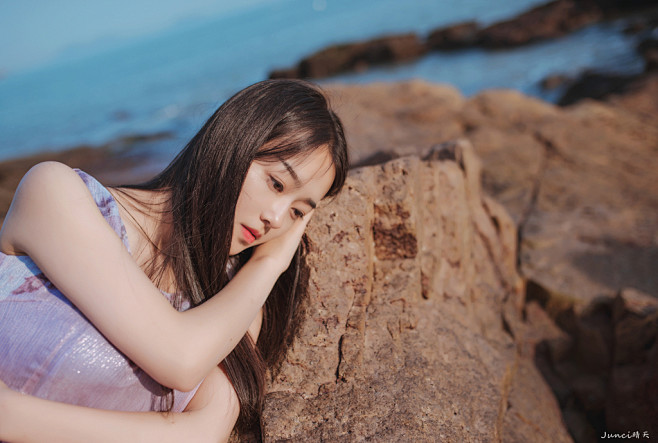 《面朝大海，春暖花开》_人像_POCO摄...