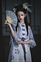 #国风三部曲# #国风三部曲OP新款# #牡丹亭#
截团次日转揪100送给一位小甜饼
感谢模特小姐姐@长寇
预约须知参考置顶

预约时间：2020.11.8-2020.12.20
出货时间：2021.4月-2021.5月 春季...展开全文c