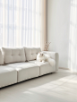 MCA_Real_photo_shoot_bright_and_clean_atmosphere_light_sofa_sce_7