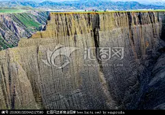 巴音沟大峡谷 天山山区 安集海河流域 多彩岩石 华丽多姿 沟壑层叠 奇特险峻 气势恢宏 丹霞地貌 断崖 旅游胜地 丘陵风光画卷 大气壮阔 千沟万壑 色彩斑斓 新疆乌苏 塔城地区
【参数】 25.34 MB | JPG | 5616×3744 | 240DPI | RGB