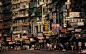 黑暗的城市：生活在九龙寨城（香港）| Ian Lambot 和 Greg Girard 拍摄 | 九龙寨城（或称九龙砦城，俗称九龙城寨），是香港殖民地时代位于今九龙城区的一座围城，于1993年被拆。如果说世界最大的贫民窟是肯尼亚的基贝拉的话，恐怕最富传奇色彩的则要首推香港的九龙寨城了