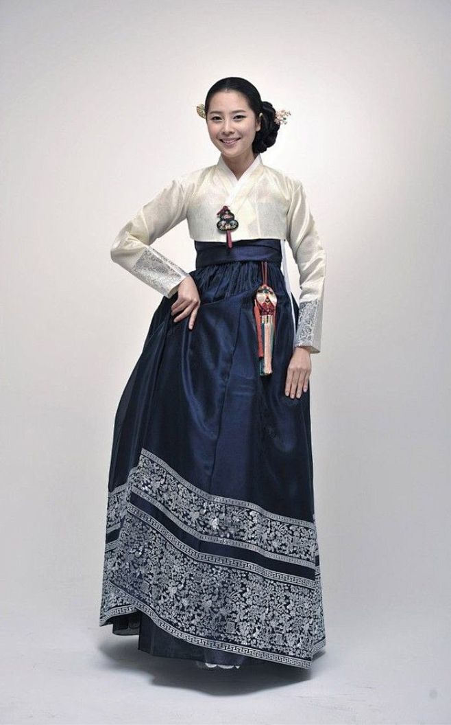 Hanbok inspired Kore...