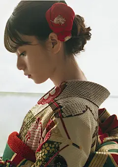 侧脸 头像