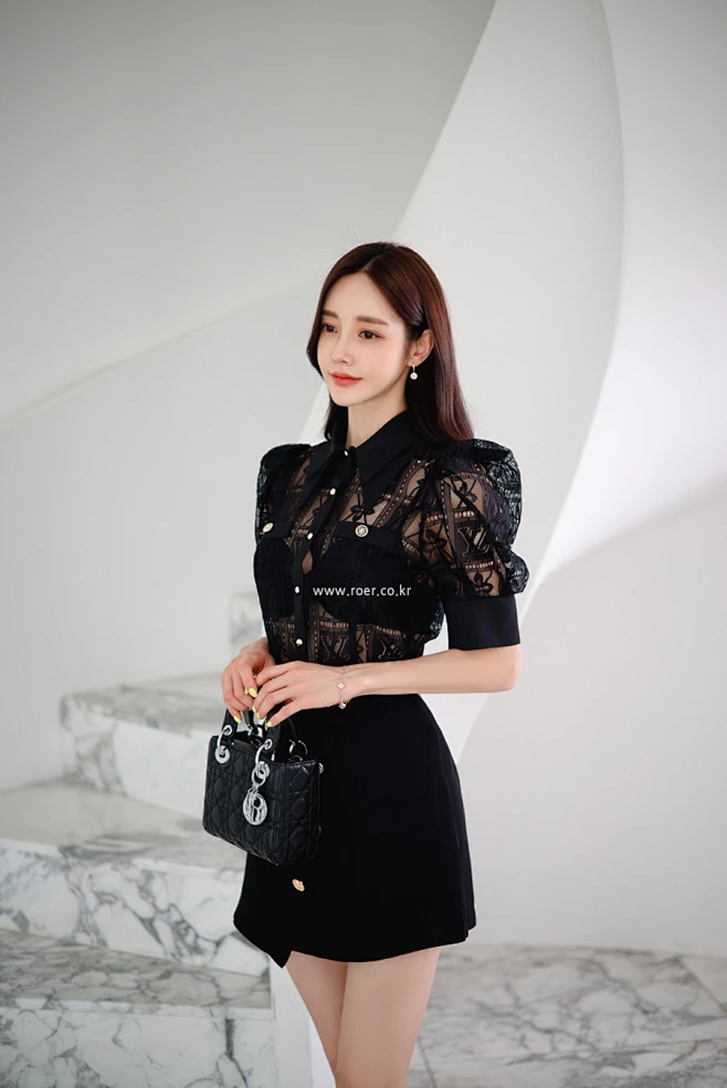 220622_RO更新(花萝黑蔓竖条流苏灯笼袖衣裙)_看图_孙允珠吧_百度贴吧-花瓣网