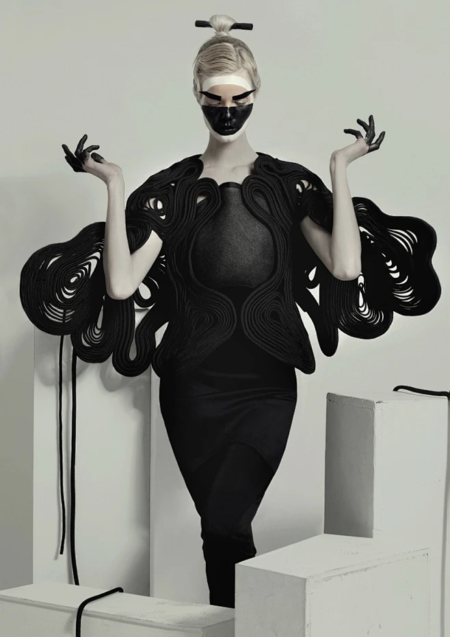 A.【原画】 人设 概念设计内的花瓣采集图片-CbOd1_Realmoment