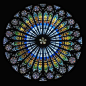 玫瑰窗（The rose window）| 也称玫瑰花窗，为哥特式建筑的特色之一，指中世纪教堂正门上方的大圆形窗，内呈放射状，镶嵌着美丽的彩绘玻璃，因为玫瑰花形而得名。