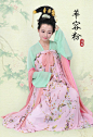 华夏粹 飘逸粉嫩娇柔花枝雪纺 齐胸高襦裙汉服民族热卖 华容粉 - 齐胸襦裙 - 汉服团 - 汉服购物平台