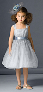 Beautiful flower girl dress, daft headpiece. Would look lovely in blush pink with a contrasting sash in grey, aqua or plum.: 