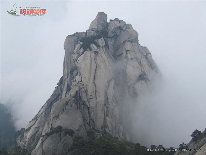 天柱山山脉图片素材