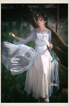 玉面小郎君li采集到衣服