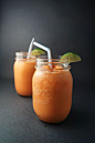 telluricbites:

Carrot Orange Mango Smoothie
