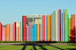 交响乐公园的彩色栅栏装置作品欣赏