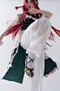 cosplay超话东方project超话
【力拔山河气盖世】
_红美铃_
@珊了个儿
与@TheShining摄影 工作室合作拍摄的动态练习，全部动态感无后勤协助完成，拍摄很辛苦，成片数量少，想表现出美铃功夫的力量感 ​​​​
