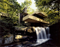 弗兰克·劳埃德·赖特（Frank·Lloyd·Wright） 1936年 流水别墅（Fallingwater House）。