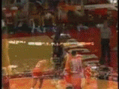 乔丹单手持球假动作太变态了，NBA还有谁...